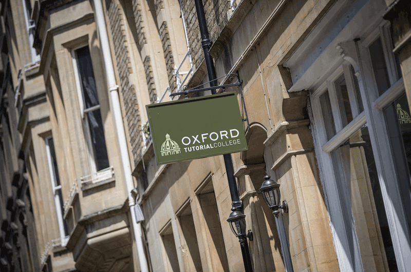 Oxford-Tutorial-equipment1